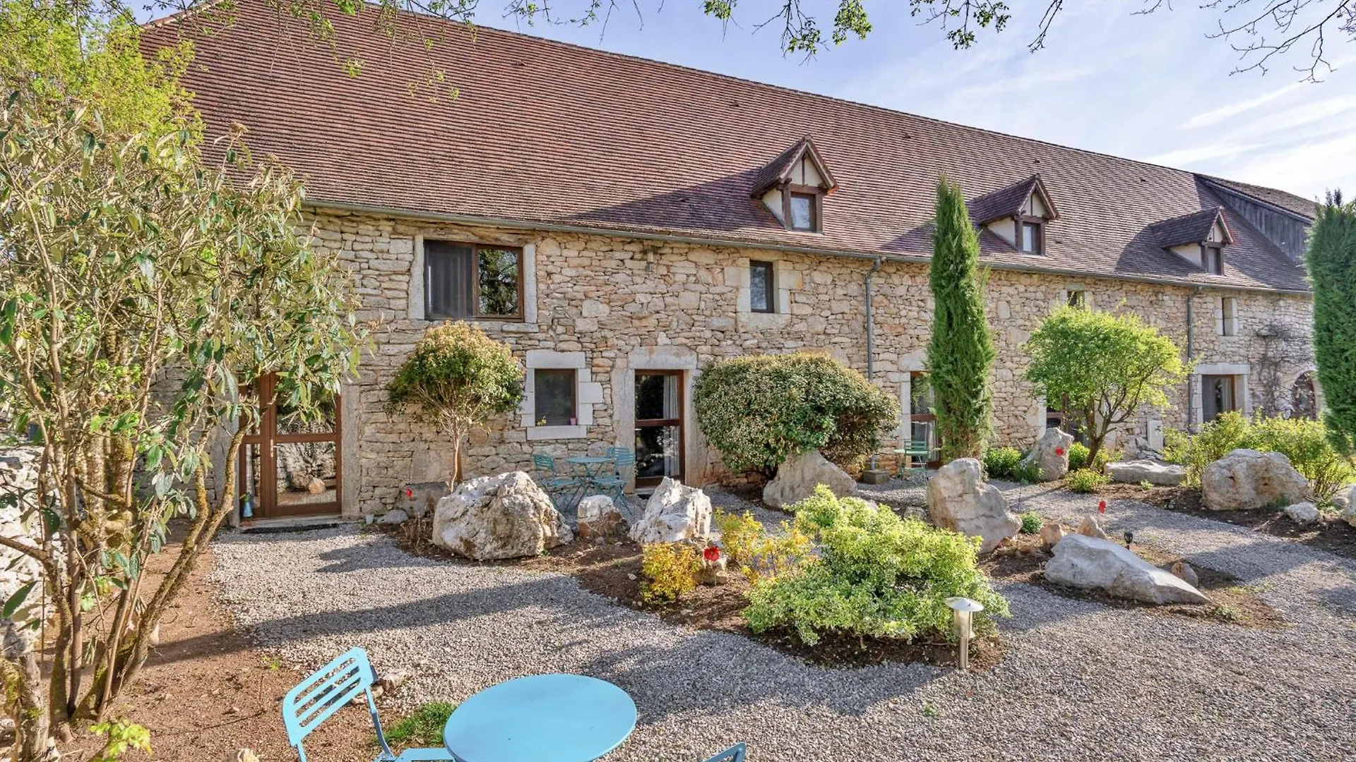 Bed & Breakfast Chambres Et Jardin De Pierres Espedaillac