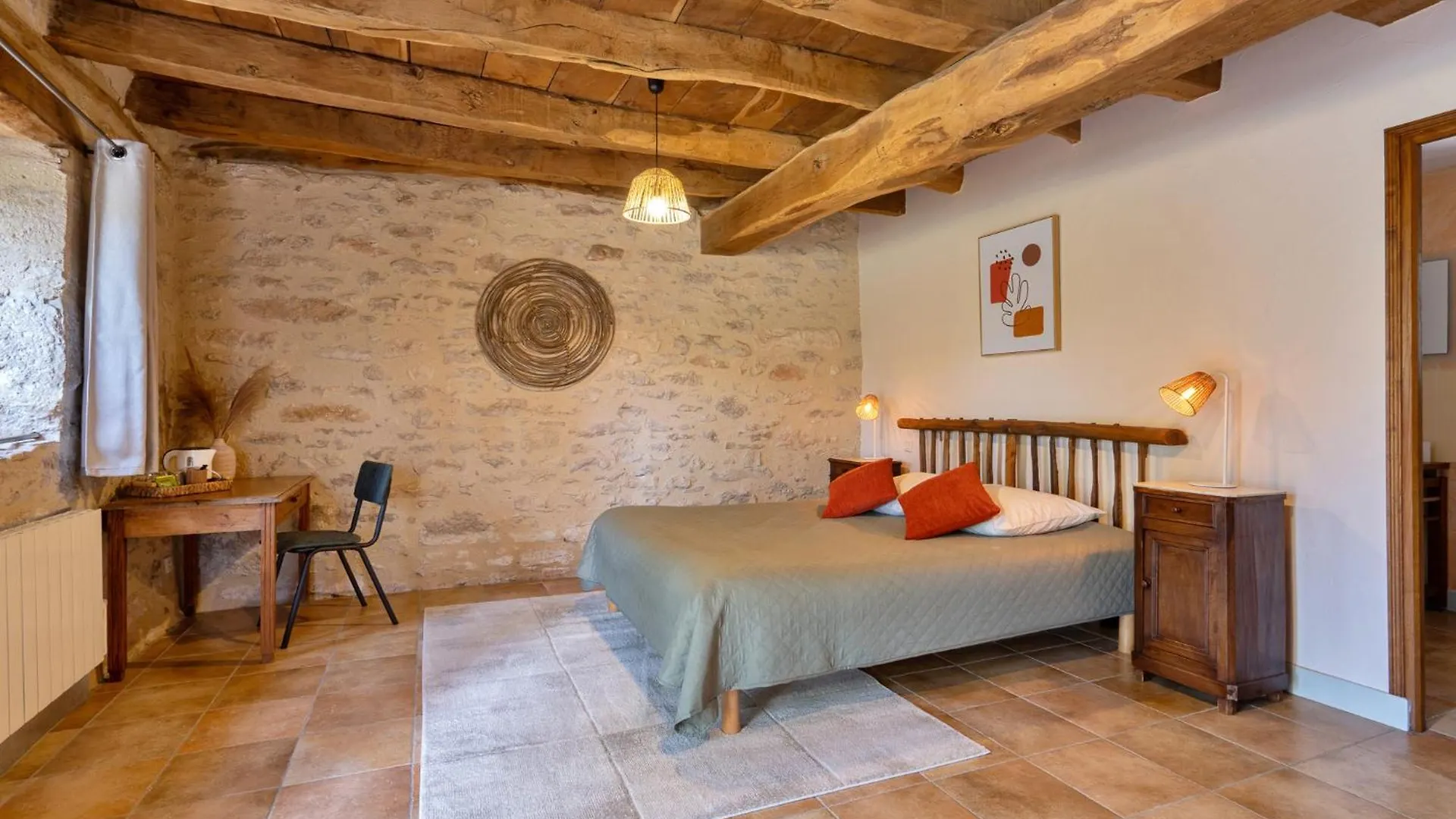 Bed & Breakfast Chambres Et Jardin De Pierres Espedaillac