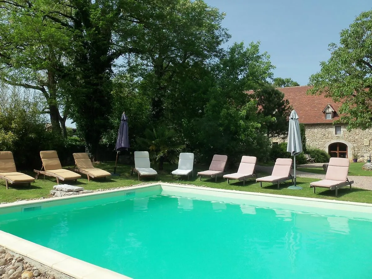 Chambres Et Jardin De Pierres Espedaillac 3*,